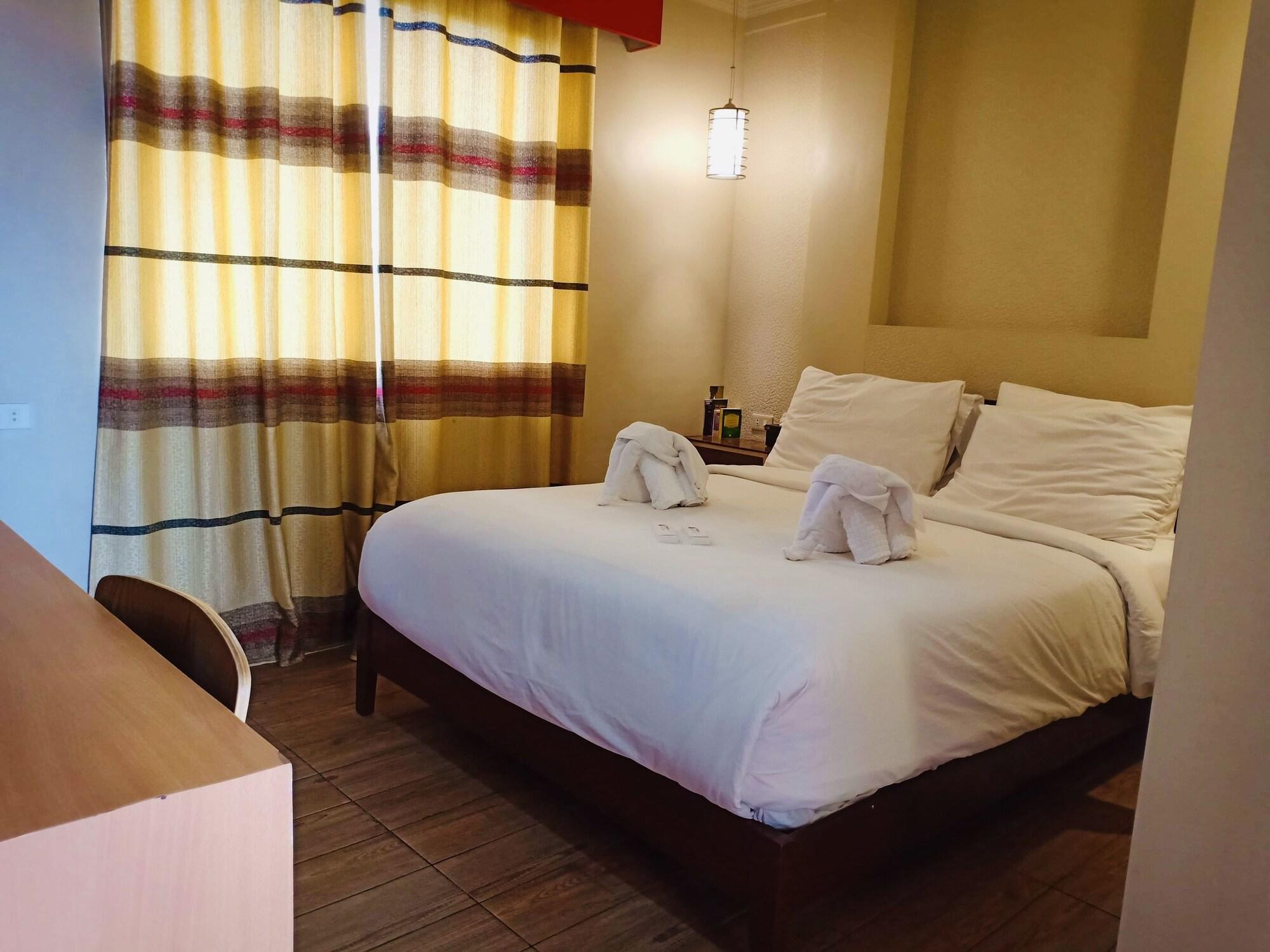 Tinhat Halal حلال Certified Boutique Hotel And Restaurant Davao Luaran gambar
