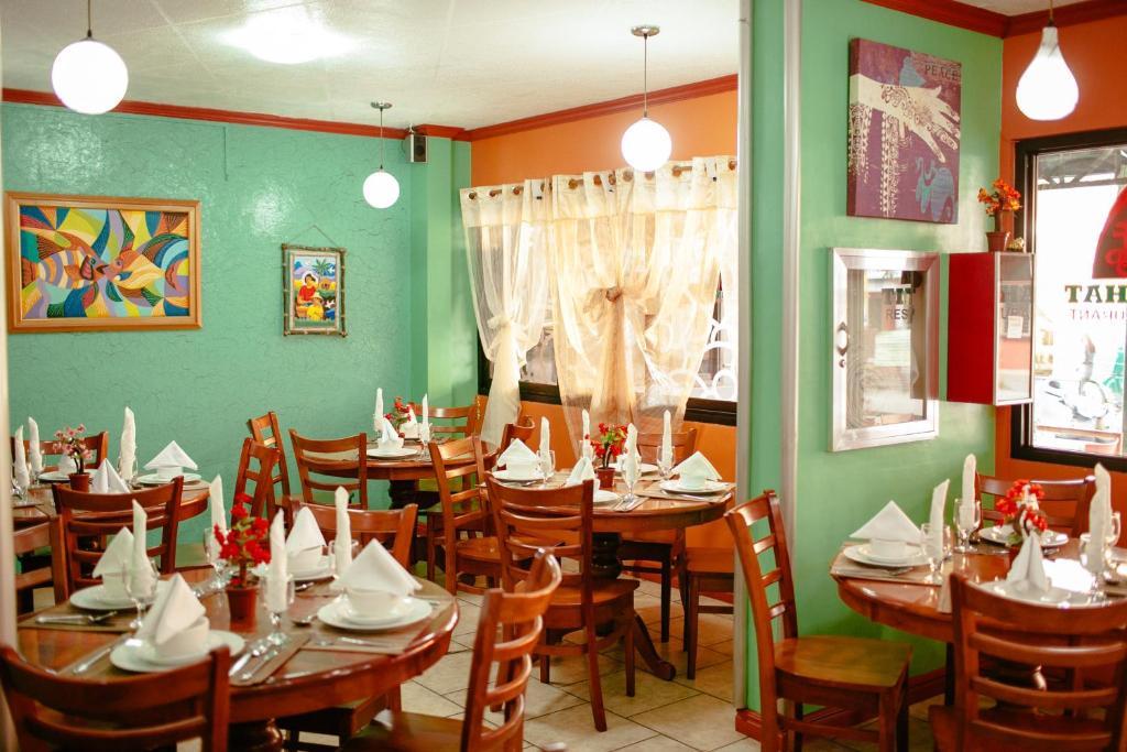 Tinhat Halal حلال Certified Boutique Hotel And Restaurant Davao Luaran gambar