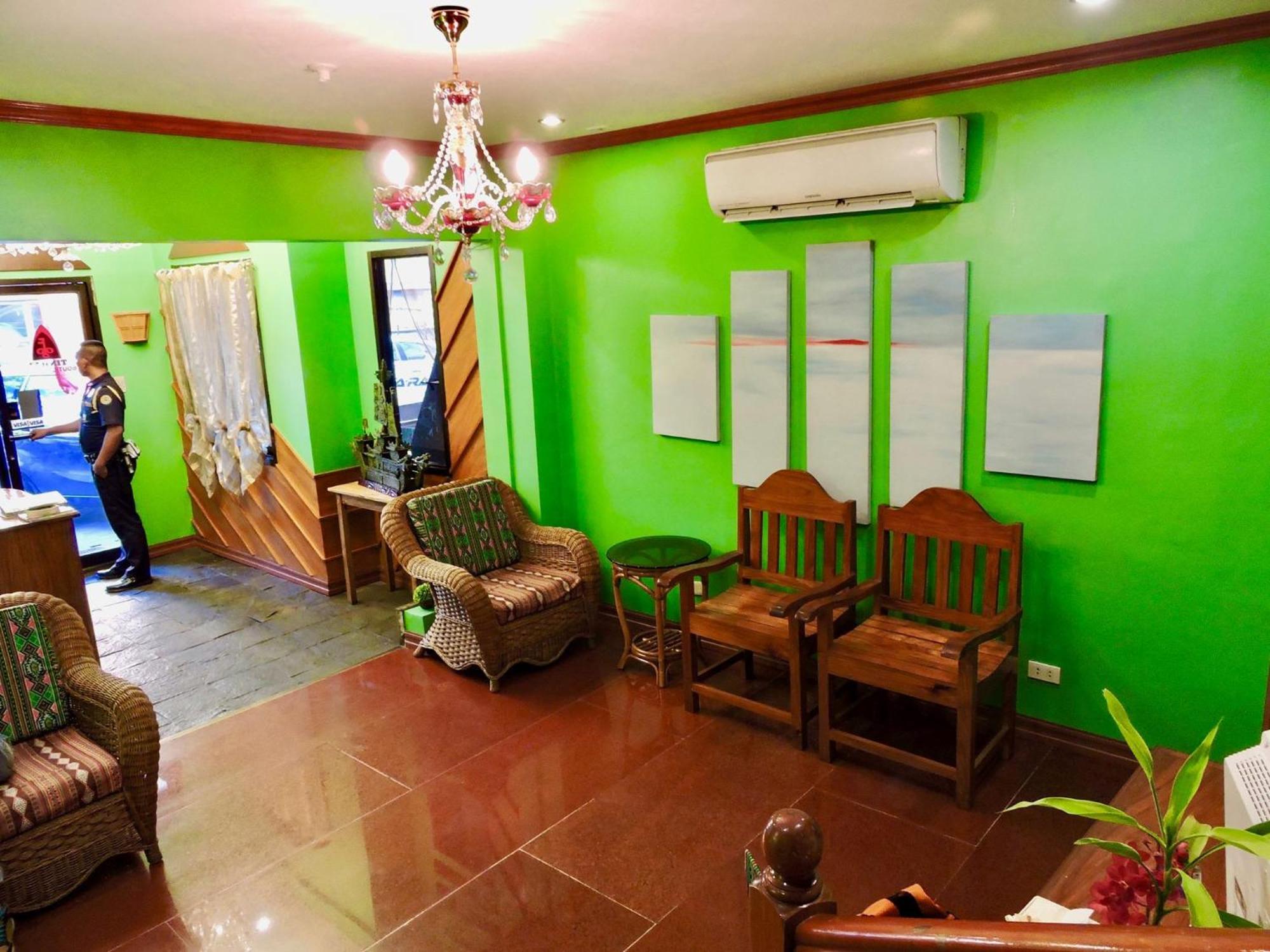 Tinhat Halal حلال Certified Boutique Hotel And Restaurant Davao Luaran gambar