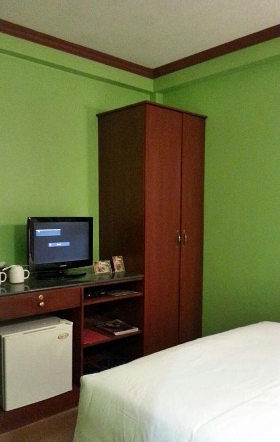 Tinhat Halal حلال Certified Boutique Hotel And Restaurant Davao Luaran gambar