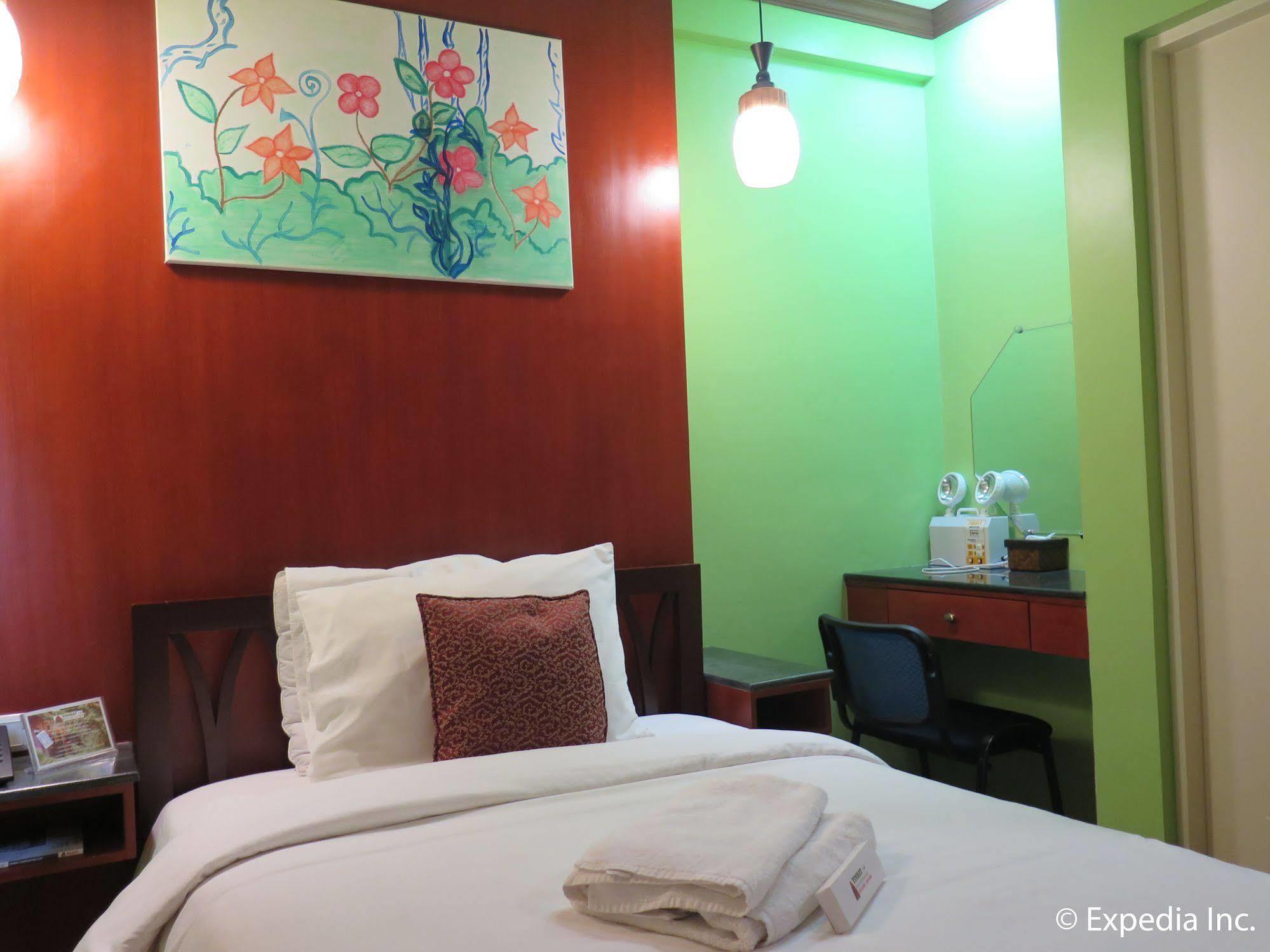 Tinhat Halal حلال Certified Boutique Hotel And Restaurant Davao Luaran gambar