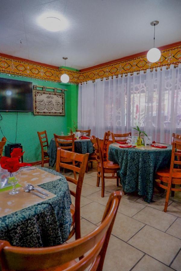 Tinhat Halal حلال Certified Boutique Hotel And Restaurant Davao Luaran gambar